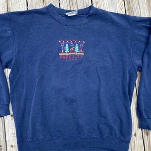 Vintage Park City Utah Embroidered Pullover Distressed Sweater Size Small